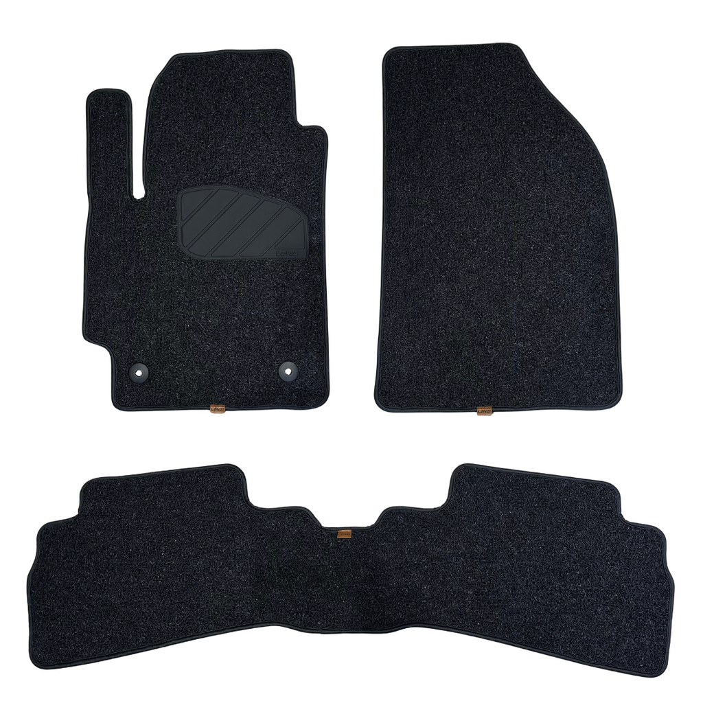 Tapete para Chevrolet Onix Hatch 20/22 com ilhos